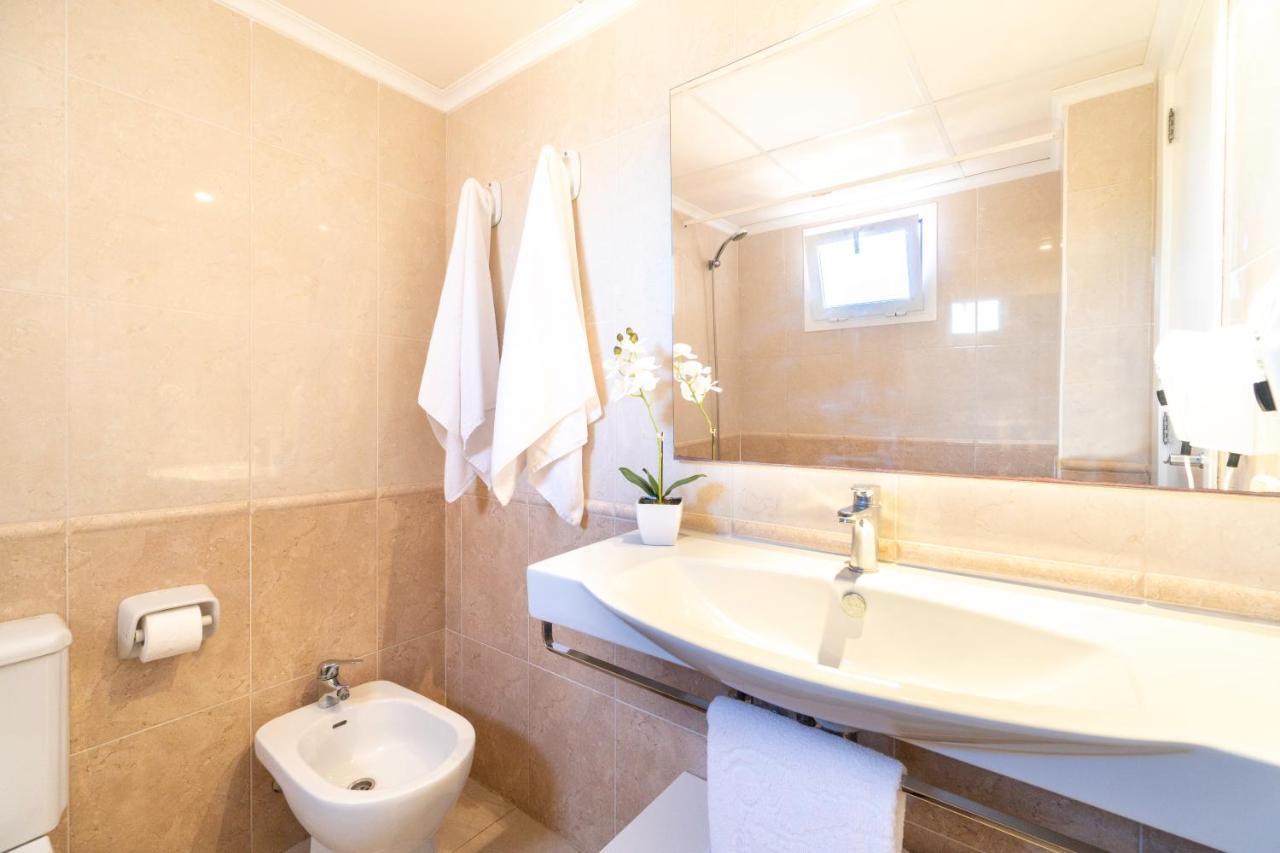 קאלה מילור Aparthotel Ciudad Laurel מראה חיצוני תמונה